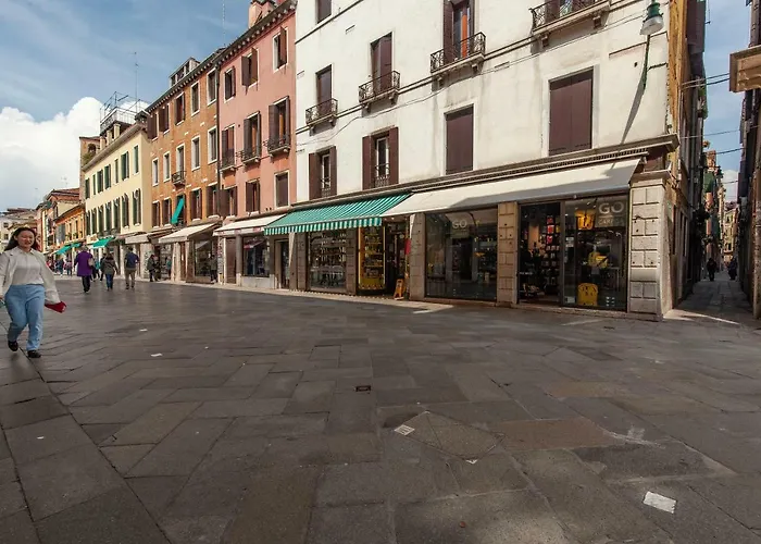 Ca' D'Oro Design By Wonderful Italy